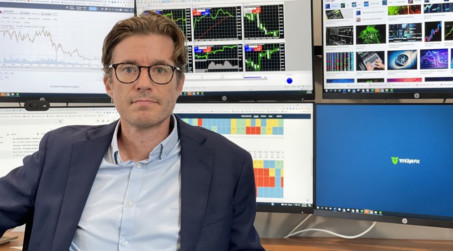 我有10万比特币期权怎么买