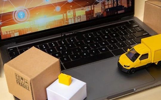 比特币空投奖励攻略 | 免费领取加密资产技巧
